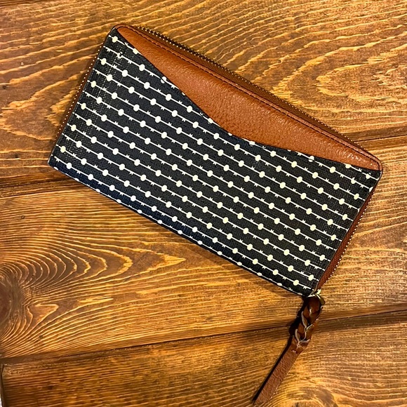 Navy accent leather wallet - Picture 1 of 5